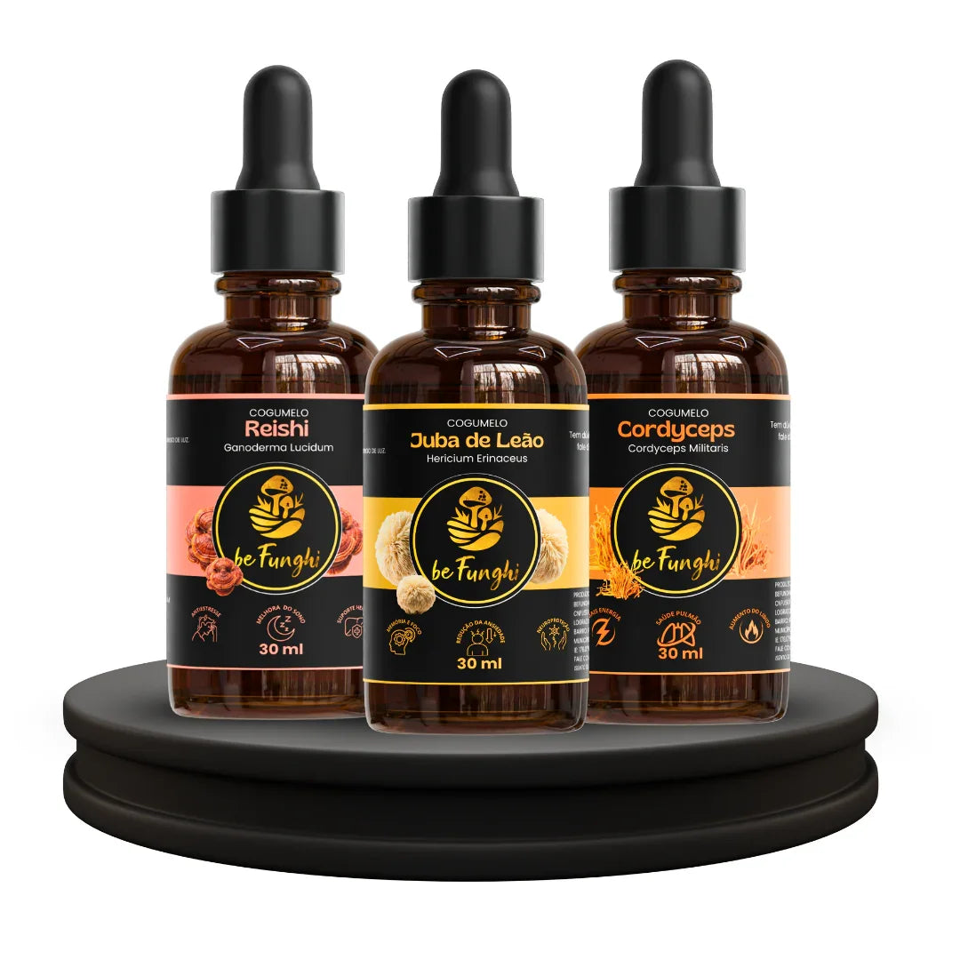 Befunghi mushroom extract liquid bottles Reishi, Juba de Leão, Cordyceps on black stand